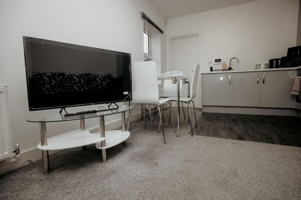 Elthorne Luxury Apartments - 억스브리지 외부 사진