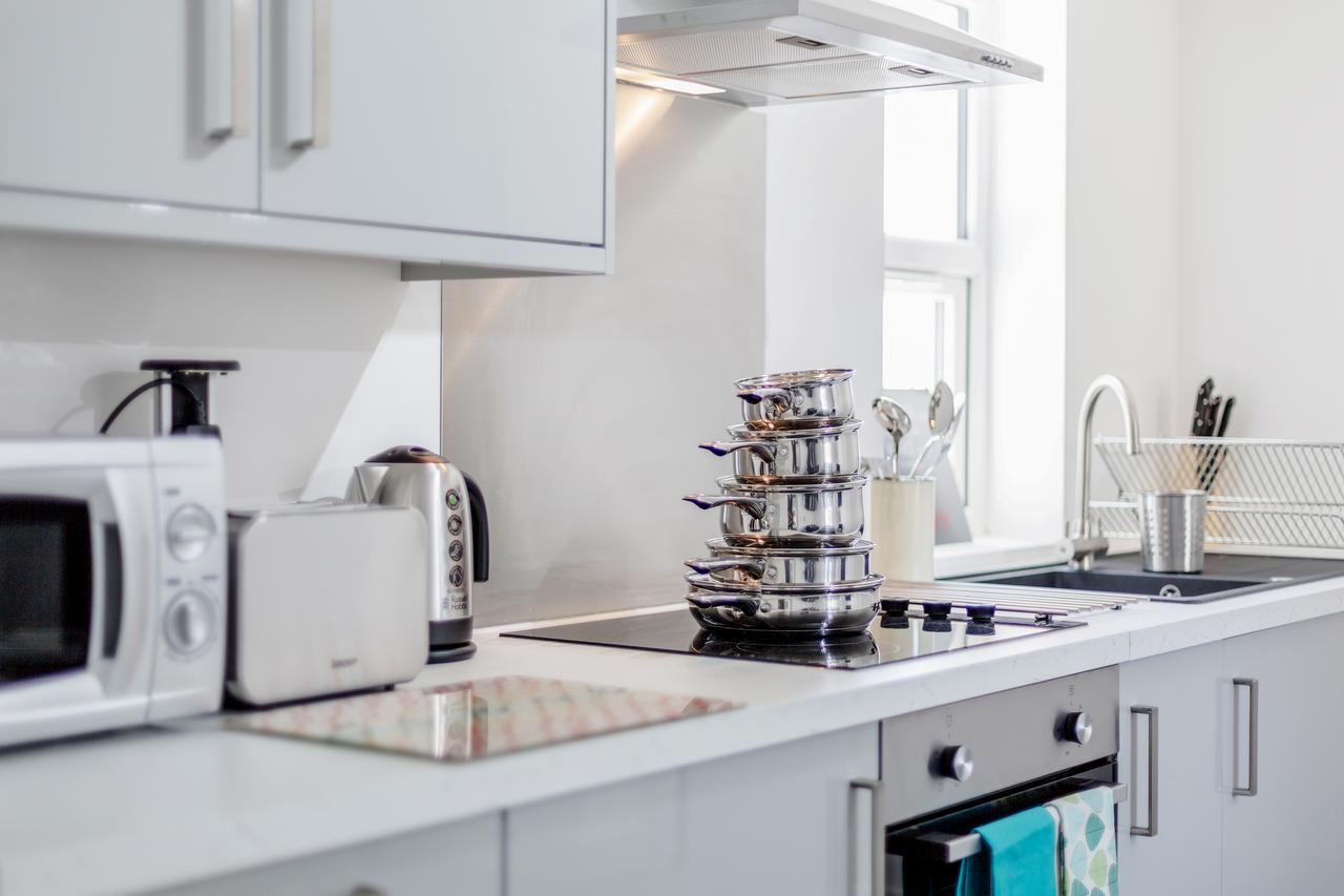Elthorne Luxury Apartments - 억스브리지 외부 사진